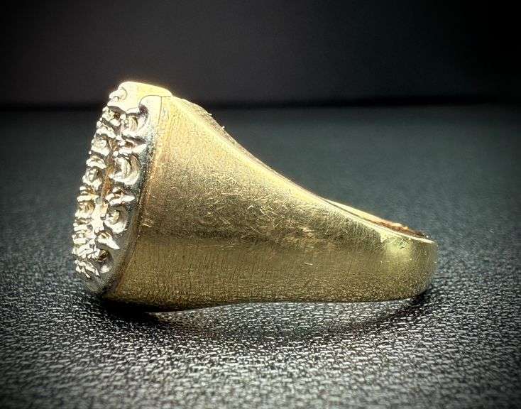 10K Yellow Gold Horseshoe Ring