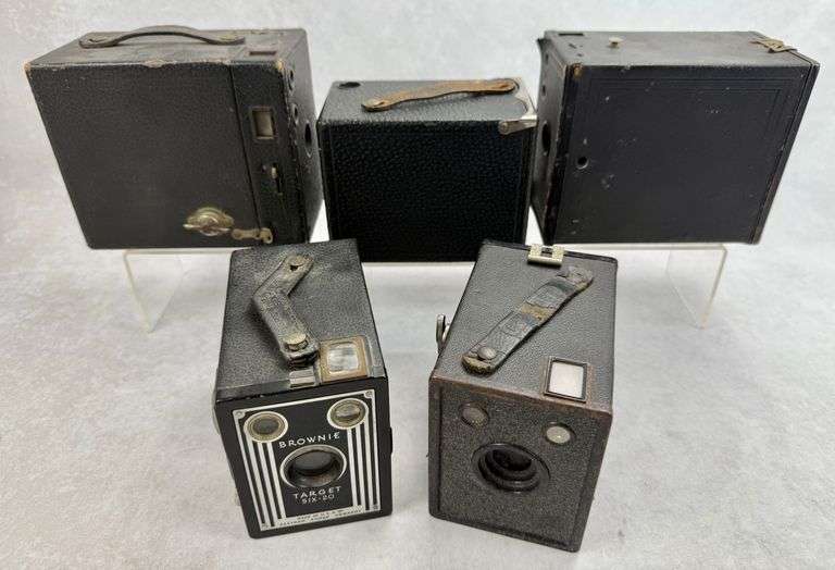 (5) Vintage Box Cameras Film Kodak Brownie 2A