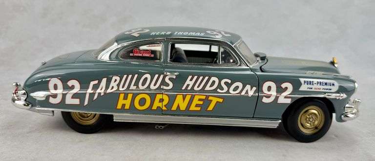 1952 Hudson Hornet Herb Thomas Danbury Mint 1:18