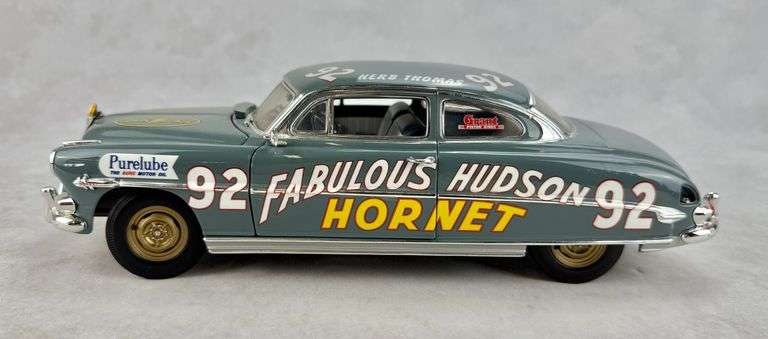 1952 Hudson Hornet Herb Thomas Danbury Mint 1:18