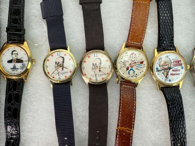 (20) Vintage Watches, Mickey, Minnie, Political