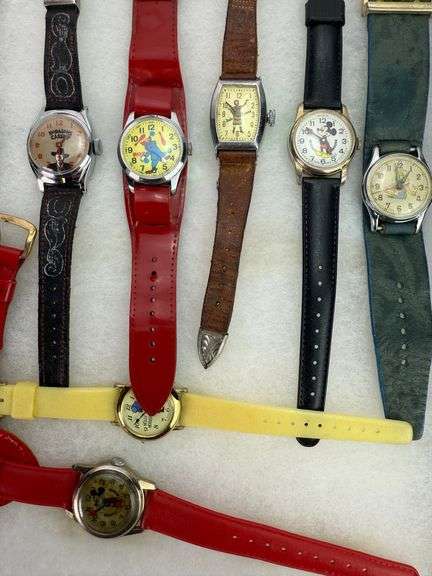 (17) Vintage Watches Disney, Mickey Mouse, Snow White