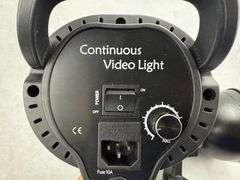 (2) Continuous Video Lights LTBL500.95