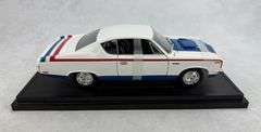 1970 AMC Rebel Road Signature Diecast 1:18