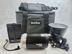 Godox ML-60 Daylight LED Monolight w/ Case & Accessories