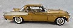 Signature Series 1958 Studebaker Golden Hawk Diecast 1:18 20018
