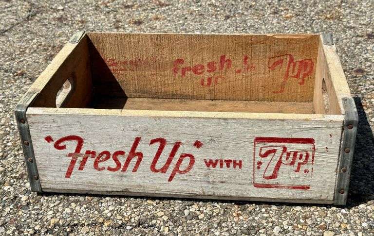 Vintage 7up Soda Wooden Crate Box Advertising Fresh Up