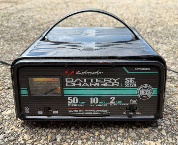 Schumacher Electric Battery Charger SE 5212A
