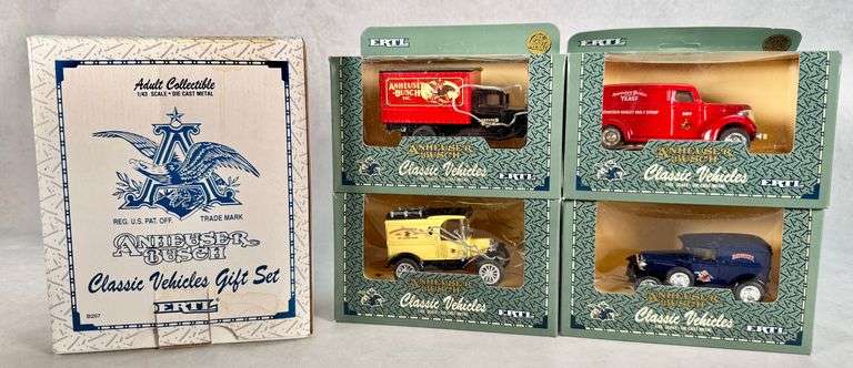 Ertl Anheuser Busch Classic Vehicles Gift Set B207