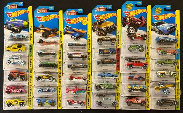 (36) Hot Wheels HW Off-Road, Lamborghini Huracán LP 610-4, Datsun 620, '15 Ford F-150, El Camino