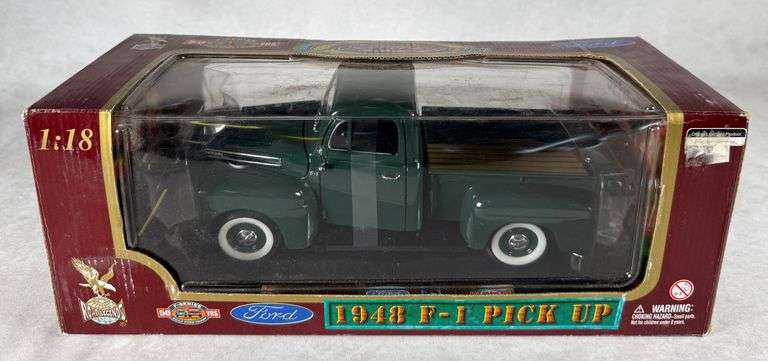 Road Legends 1:18 Ford F-Series 50 Yrs, 1948 F-1 Pick Up, Item No. 92218