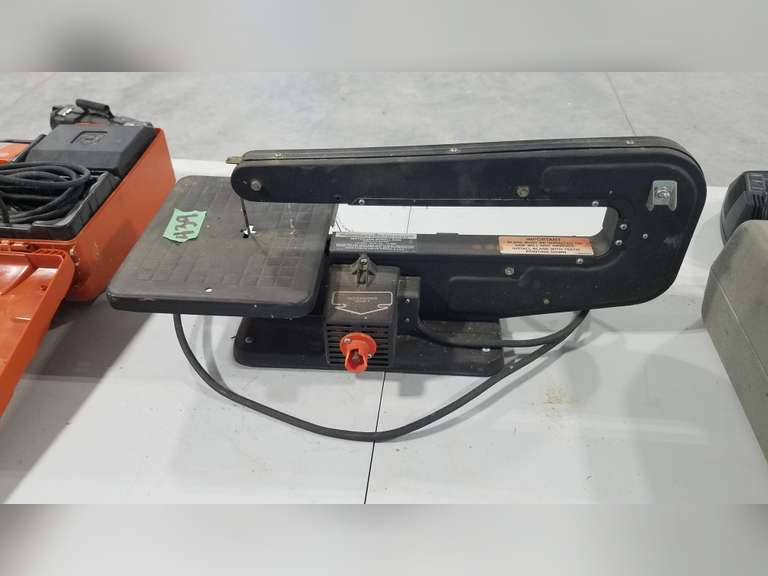 Craftsman scroll saw model 572 Adam Marshall Land & Auction, LLC