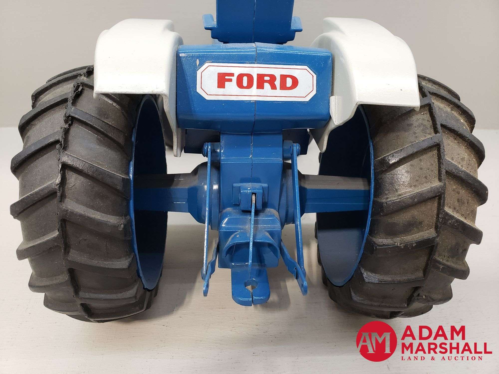 Ford 8000 1/16 - Adam Marshall Land & Auction, LLC