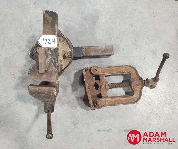 Vintage Reed Mfg Co. Pipe Vise and RARE Chas. Parker Co. 4" Bench Vise