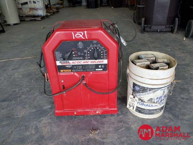 Lincoln K1297 AC/DC Arc Welder w/ (4) Partial Boxes Welding Rod - Adam ...
