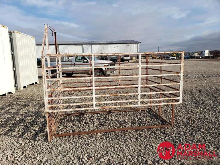 SlideIn Truck Bed Livestock Rack Adam Marshall Land & Auction, LLC