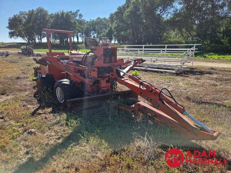 Ditch Witch R65