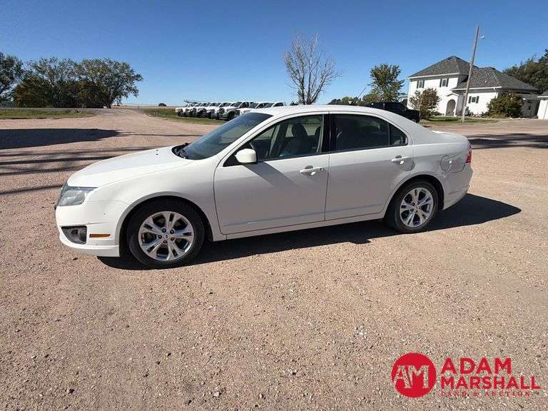2012 Ford Fusion SE Sedan - Gasoline