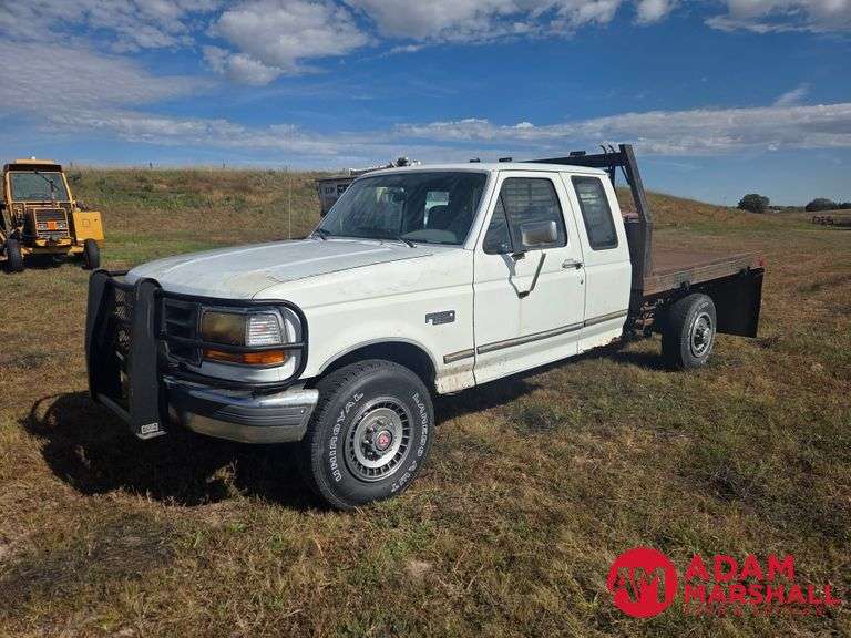 1994 Ford F250 XLT Supercab Pickup - Gasoline
