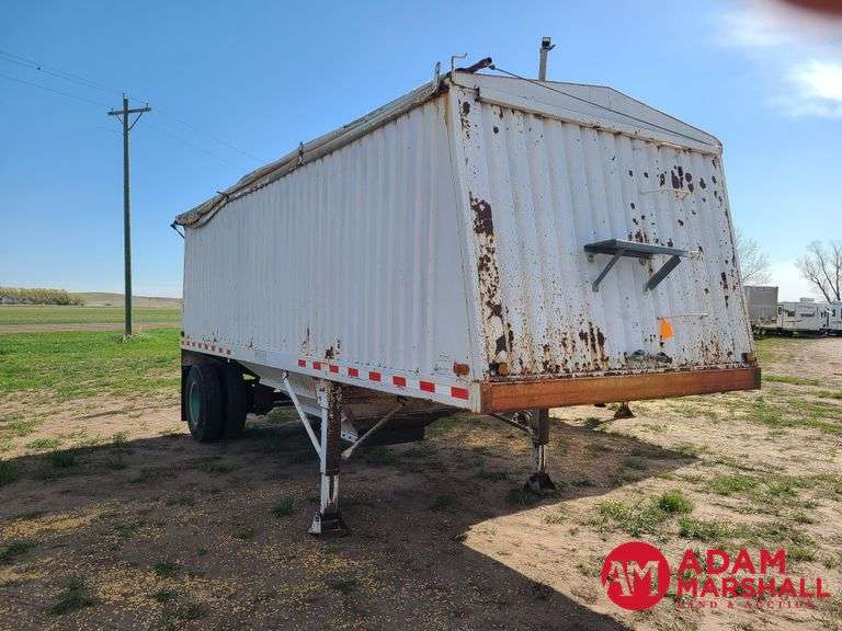 1990  Jet-Co  Grain  Trailer - 22FT