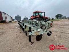 Orthman  8350 Cultivator  - 12R30