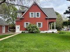 519 W 27th St Kearney, NE 68845