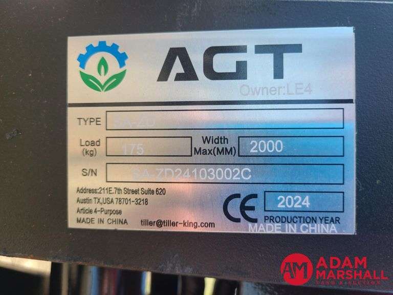 Unused 2024 AGROTK 48IN Pallet Forks w/ Hydraulic Adjustment