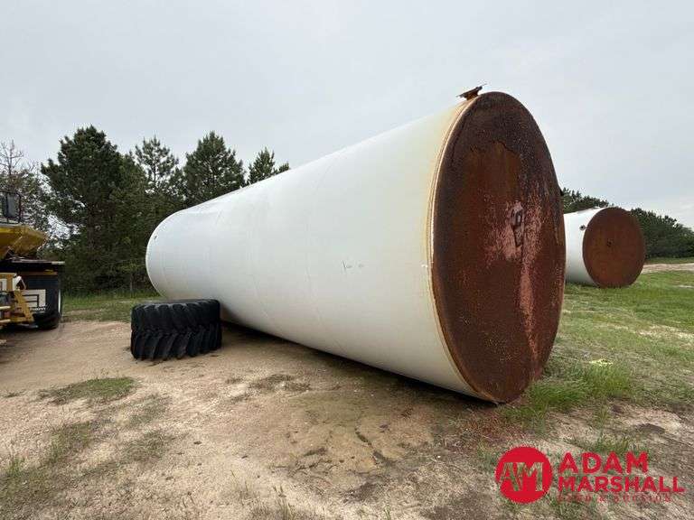 Steel Liquid Tank - 30,000 Gallon