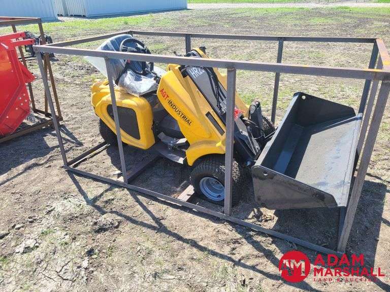 Unused 2024 CF Industries HR230 Skid Steer - Gasoline