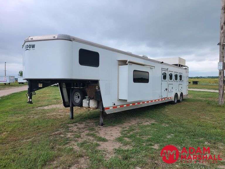 2013  Shadow   4 Horse Trailer w/ Living Quarters   - 42FT
