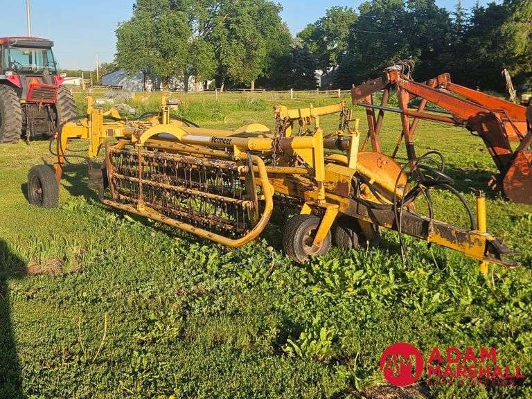 Vermeer  R-23  Twin Rake
