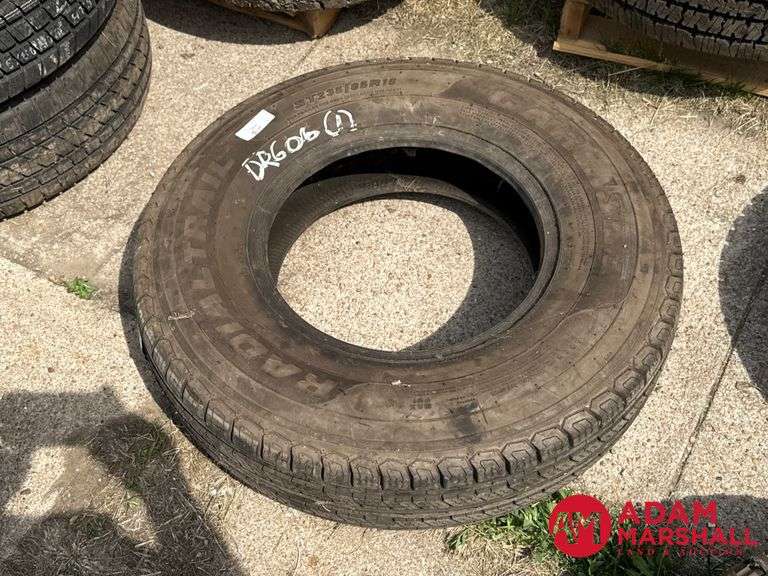 (1) NEW Carlisle, Radial Trail, Load Range E Tire - ST235/85R16
