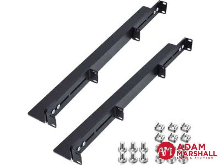Curt  Fifth Wheel Trailer Hitch Adapter