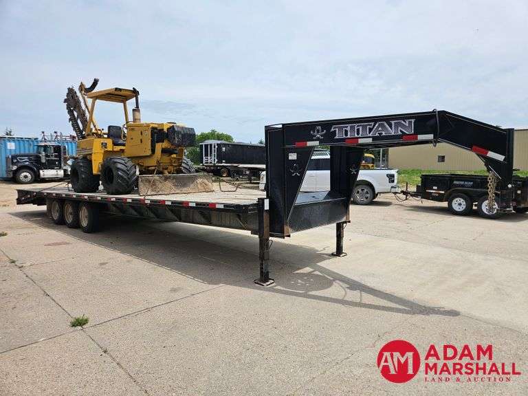 2019  Titan  Flatbed  Trailer - 32FT