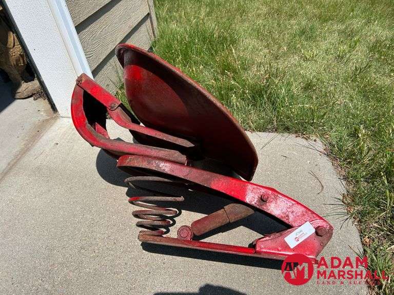 International  Tractor Seat