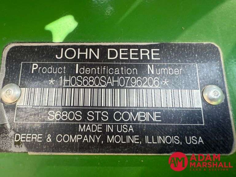 2017 John Deere S680 Combine