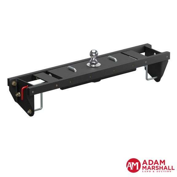 Curt  Double Lock EZR 25K   Gooseneck w/ Under Bed Brackets