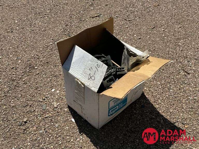 (1) Box Triad Irrigation Pipe Gates