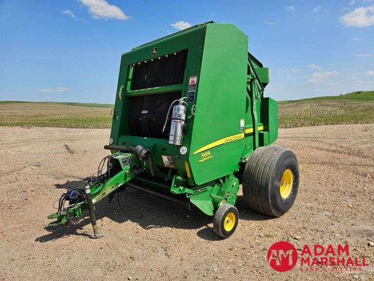 2013  John Deere  569  Round Baler