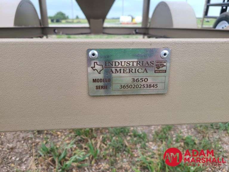 2025  Unused Industrias America  3650  Portable Bulk Feed Bin