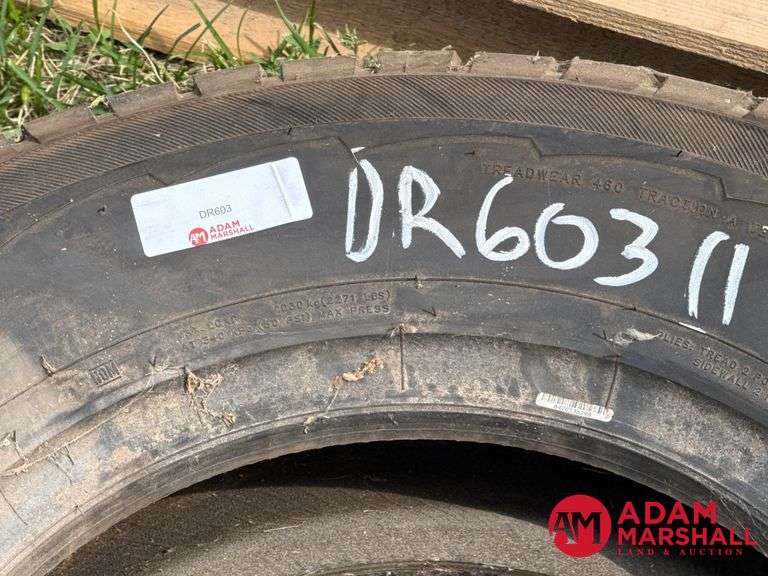 (1) NEW Fuzion, SUV Tire - 235/75R15