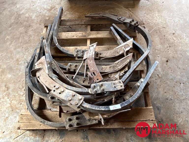 (11) Anhydrous Shanks w/Knives.
