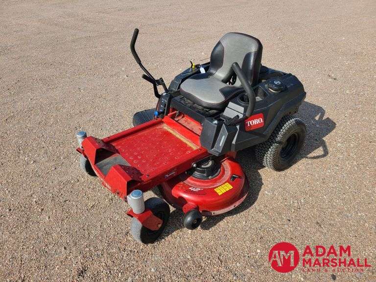 Toro  TimeCutter 75740  Zero Turn Lawn Mower - 42IN