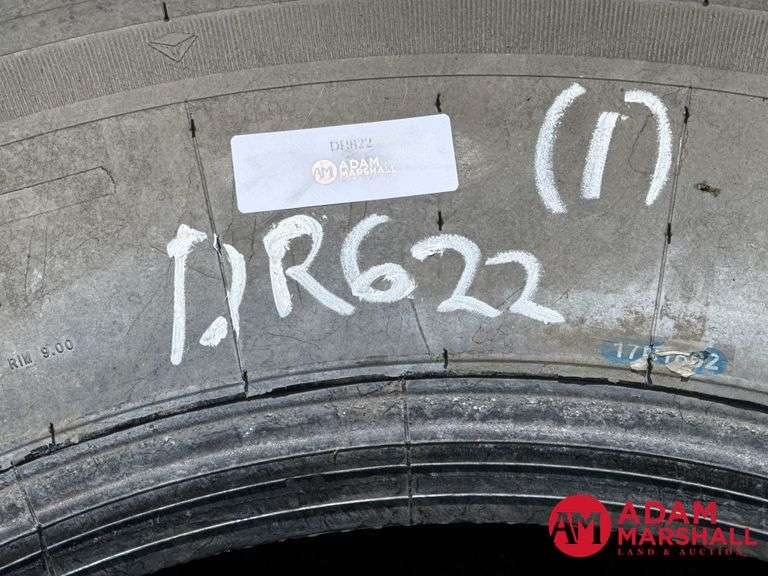 (1) USED Onyx Tire - HO111, 295/75R22.5
