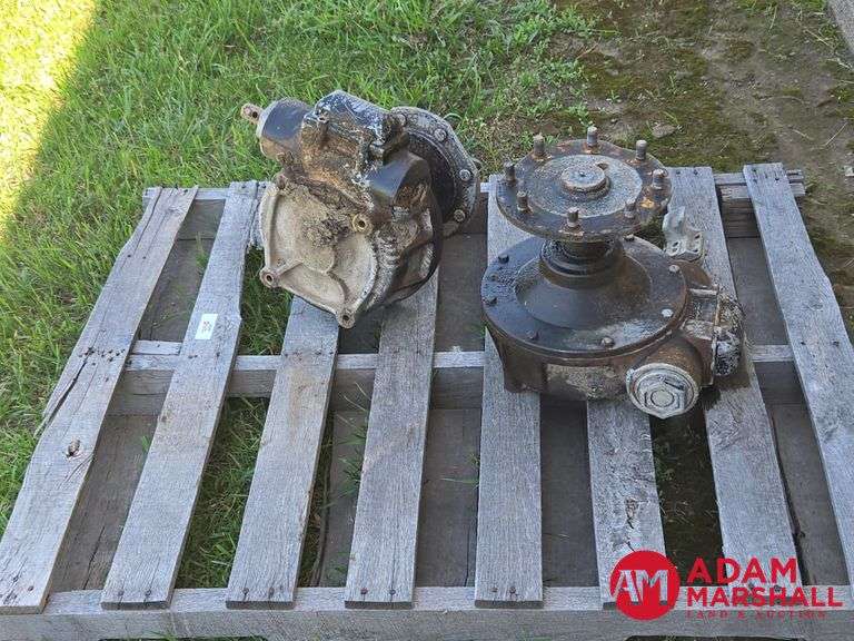 (2) Valley Gearboxes