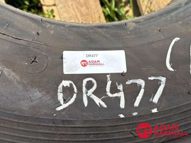 (1) NEW Bridgestone Tires -  265/70R19.5