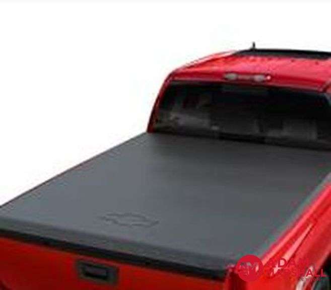 GM  Colorado Short Box  Roll-Up Tonneau Cover