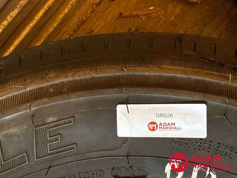(1) NEW Carlisle Tire - CSL16, ST225/75R15