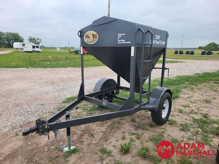 2025  Unused Industrias America  2200  Portable Bulk Feed Bin