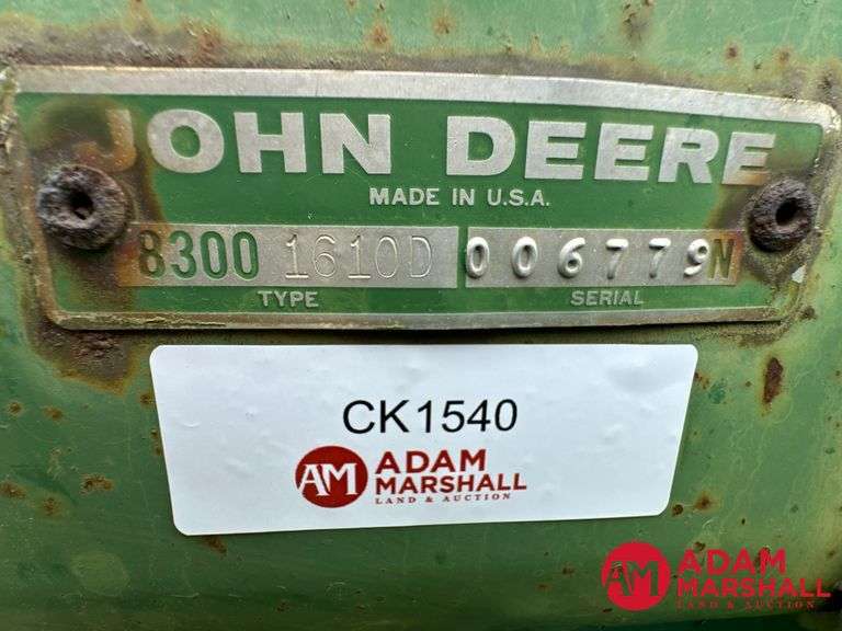 John Deere  8300  Grain Drill - 13FT